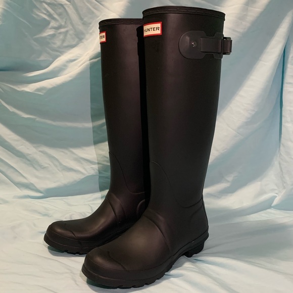 Hunter Shoes - Tall Matte Black Hunter Boots (Size 8)
